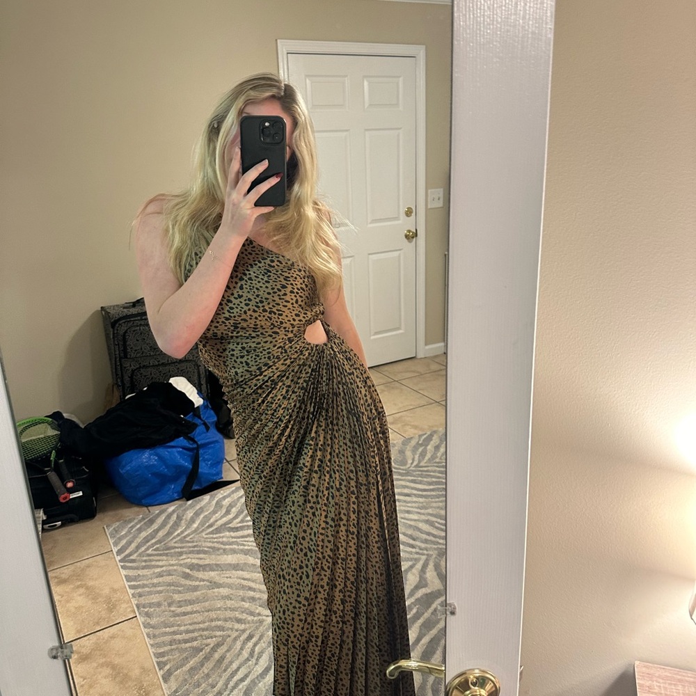 Dress Forum Gold Ruched Sequin One Shoulder Gown